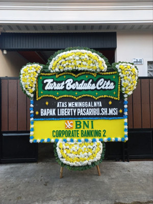 Papan Bunga Duka di Kepulauan Joronga