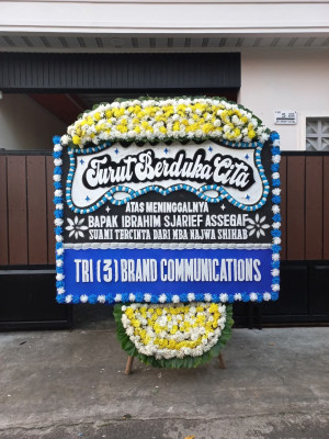 Papan Bunga Duka di Kepulauan Joronga